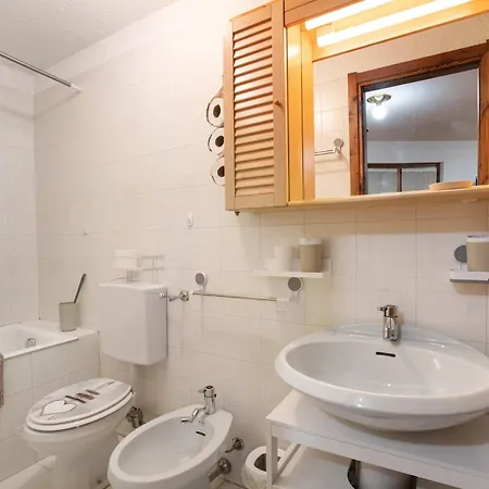 Vacanze A Apartment La Salle